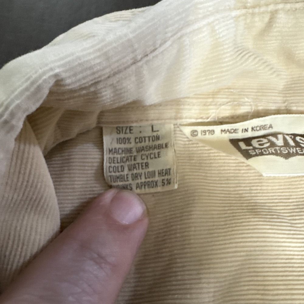 Vintage Levis Button Up Shirt Large Tan Corduroy Big E For Men 70s 80s - Picture 5 of 15